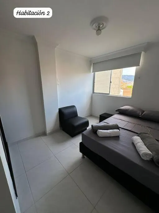 Apartamento 302 Edificio Atenas Apartment Medellin